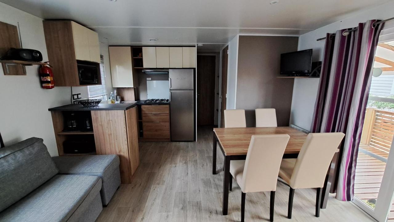 Mobile Home Climatise 3 Chambres A Narbonne Plage Exteriör bild
