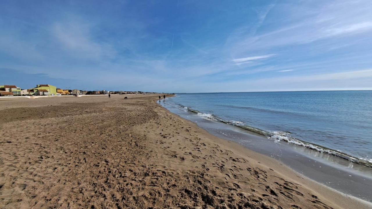 Mobile Home Climatise 3 Chambres A Narbonne Plage Exteriör bild