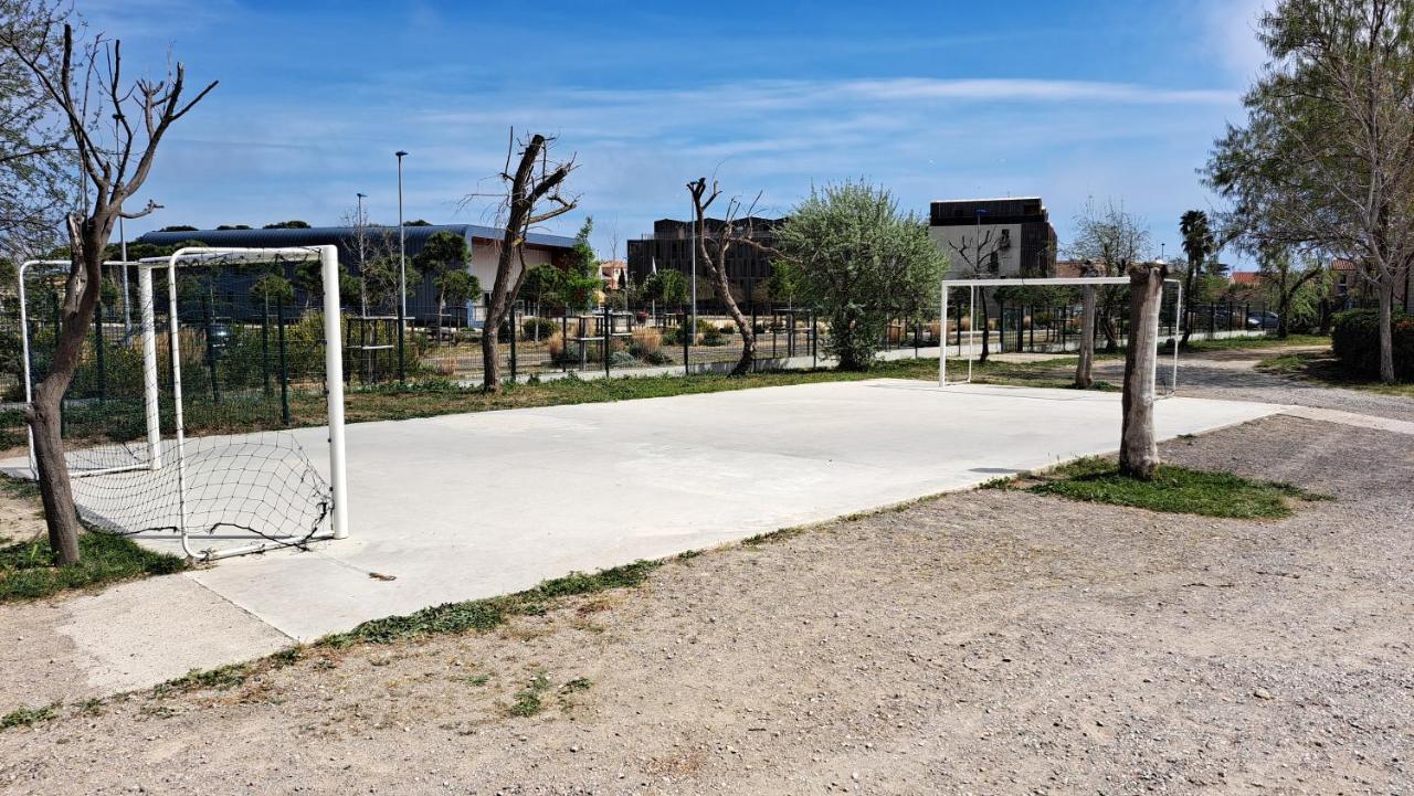 Mobile Home Climatise 3 Chambres A Narbonne Plage Exteriör bild